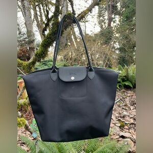 Longchamp black tote bags